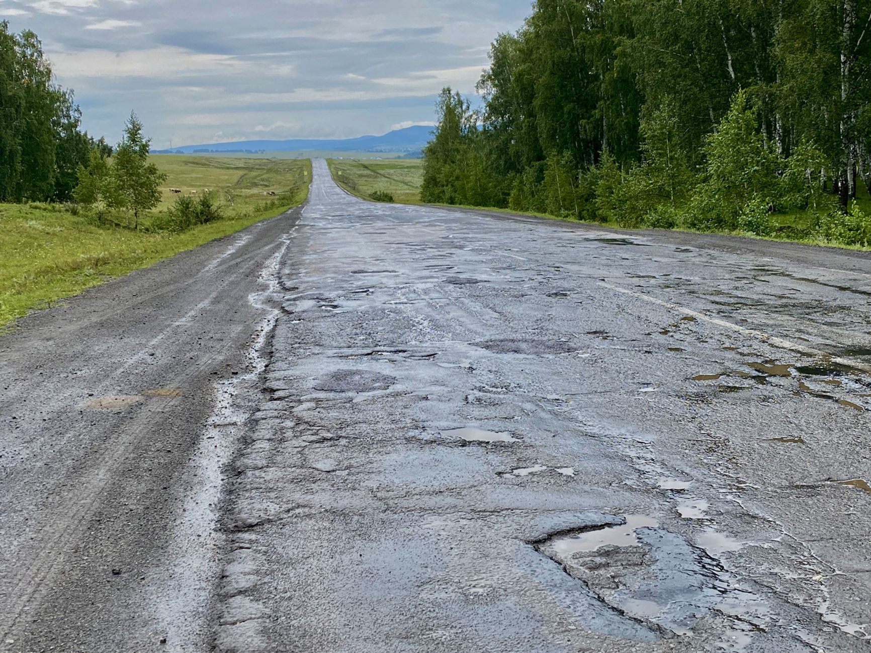 Прибыль от добычи полезных ископаемых не доходит до дорог в Баймакском районе